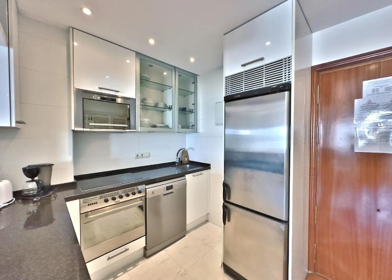Skol 536 - Great One Bed Apartment With Wonderful Sea View. Marbella